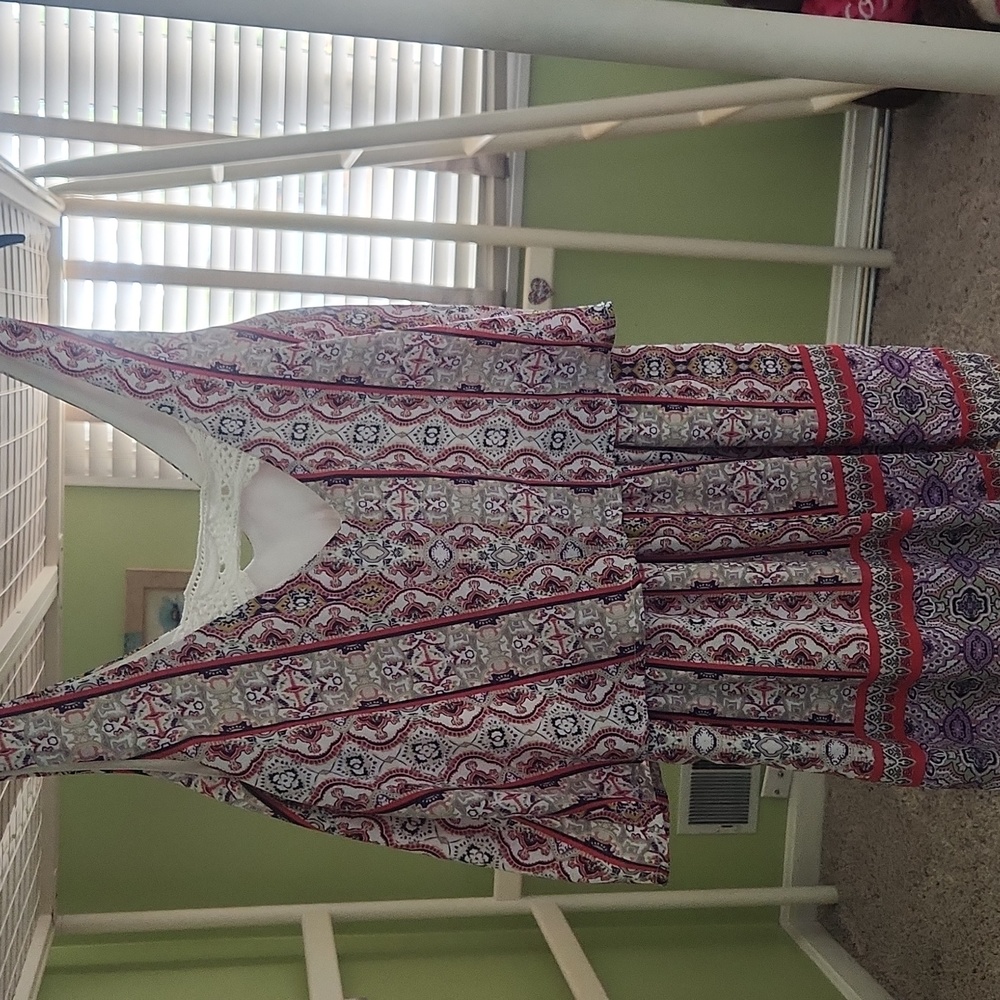 Dress - Picture 2 of 2